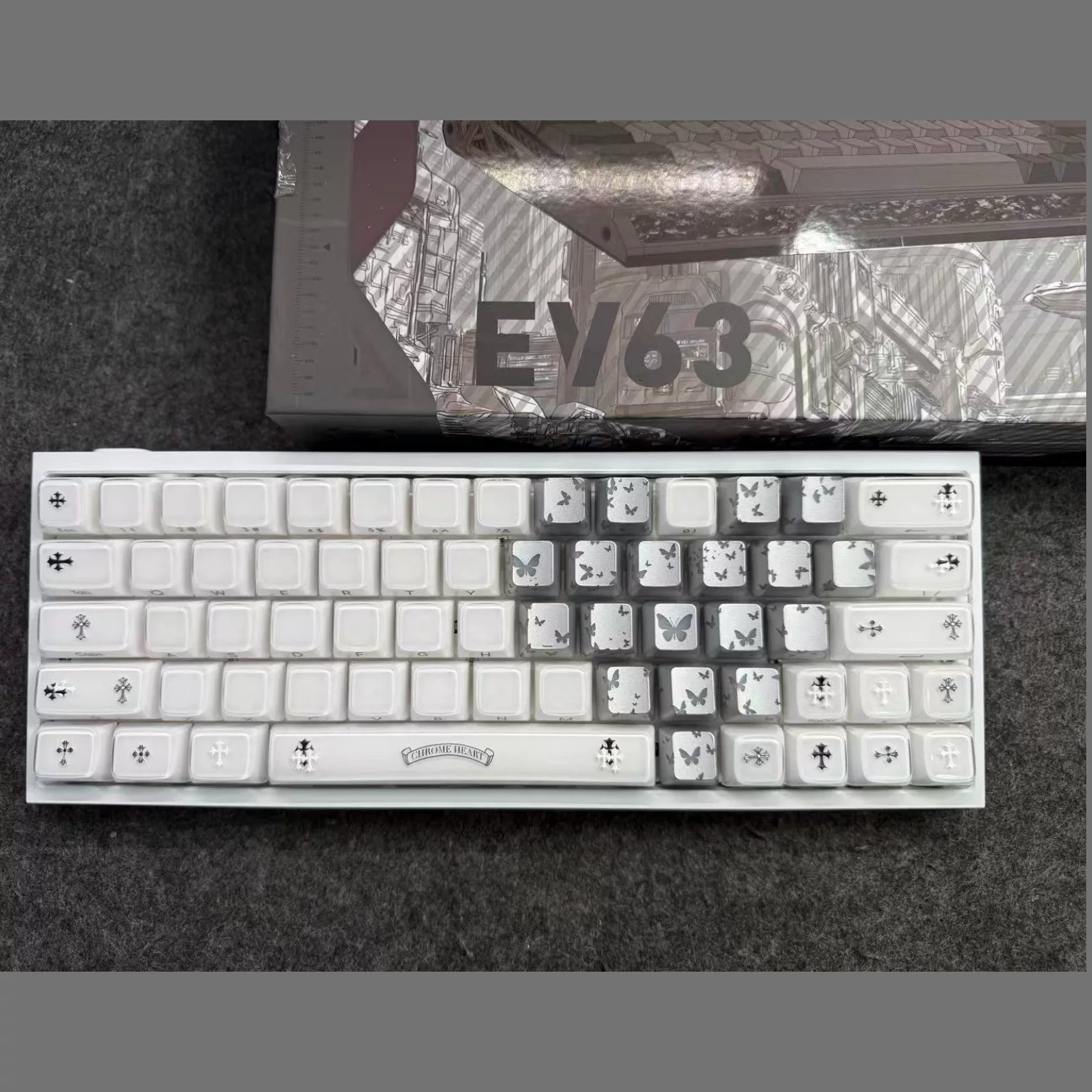 IQUNIX EV63 웨스트 레이크 워터 풀 모드 자기 - Gaming Keyboard Hall Effect Switches 리뷰 및 가격